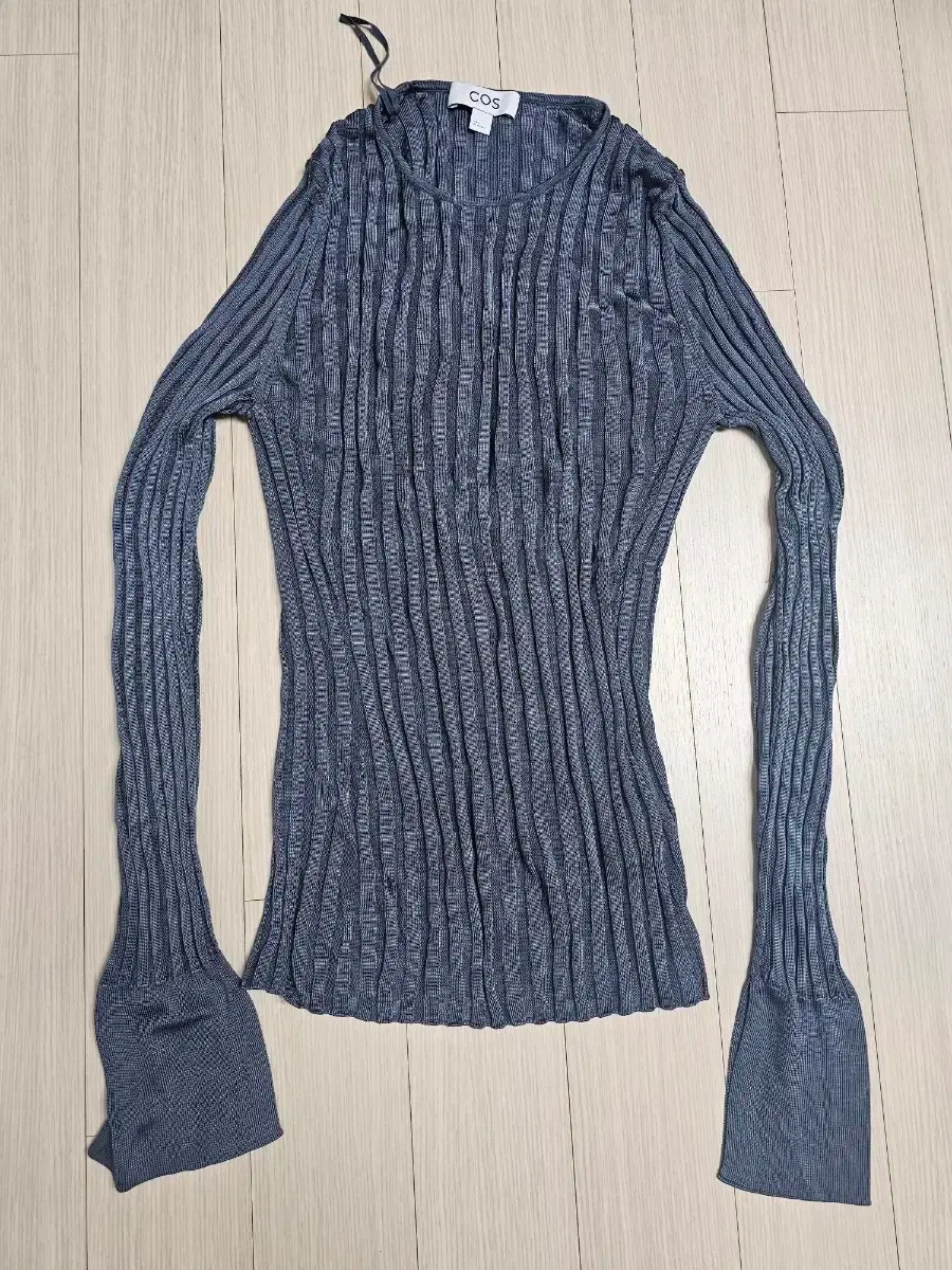 COS Ribbed Pleated Long-Sleeve T-shirt