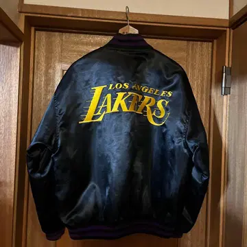 LOS ANGELES LAKERS 바시티 자켓