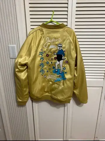 PUNK DRUNKERS 쿠키 스카잔 골드 블랙