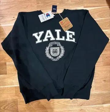 새상품 미국제 Champion Yale 리버스 위브 맨투맨 XL