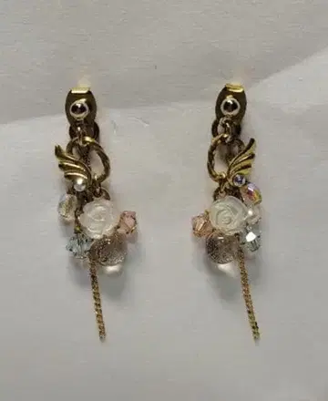 시미즈자카 유리관 귀걸이 깃털 꽃 골드