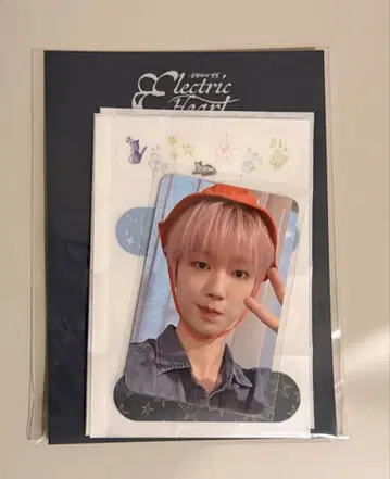 [ 익명 배송 ] 8TURN Electric Heart POPUP 민호