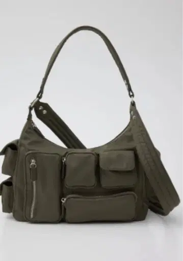 [ 새상품급 ] MANY POCKET BIG 백 카키