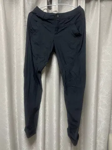 메릴 하이 텐션 팬츠 버튼 타입 블랙 스키니 팬츠 사이즈 38