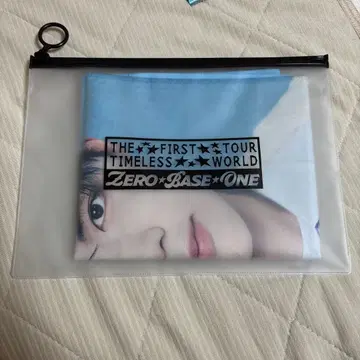 ZB1 제베원 건욱 사진 슬로건 발라드