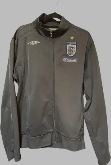 [ 즉시 발송 ] UMBRO 잉글랜드 대표 트랙 자켓 그레이 XXL
