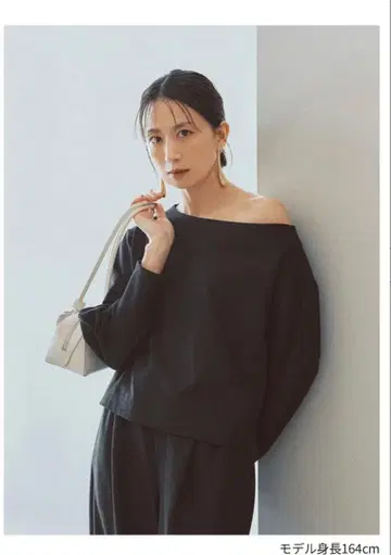 [ 미사용 새상품 ] FORME 히가시하라 아키/울 라이크 풀오버 블랙