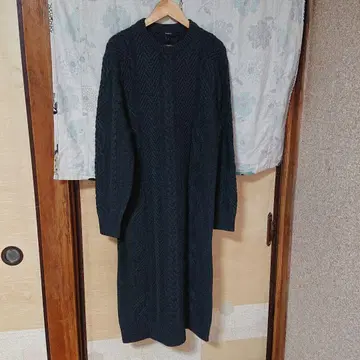 Theory 케이블 니트 롱 원피스 다크 그레이 S 사이즈