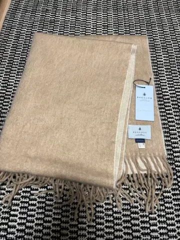 BEGG & CO 베이지 화이트 대형 스톨 리버서블