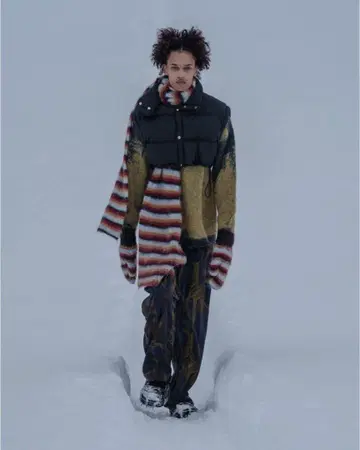 yoke MOHAIR BORDER MITTENS BROWN x RED