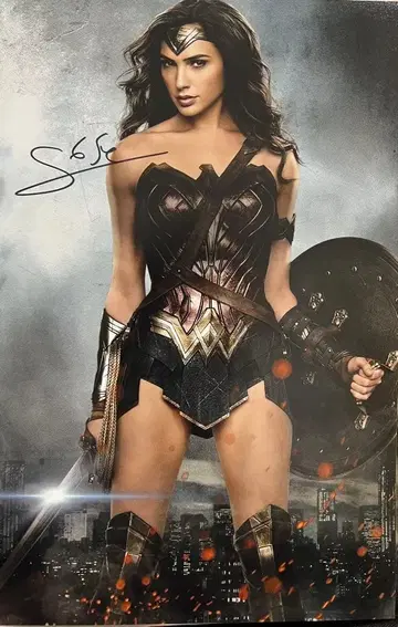 [ 초귀중 ] 친필 사인 갤 가돗 COA 인증서 20 x 30cm