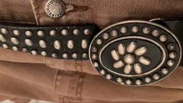 Y2K 스터드 가죽 벨트