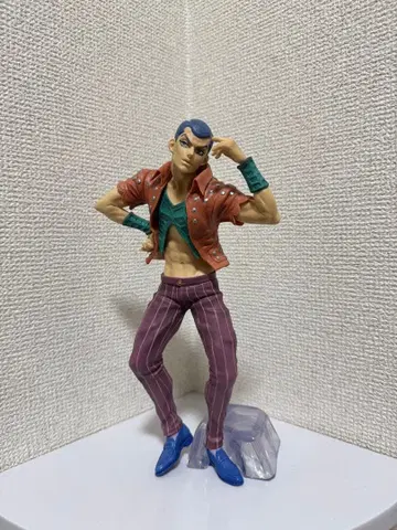 제일복권 죠죠 홀마지오 피규어