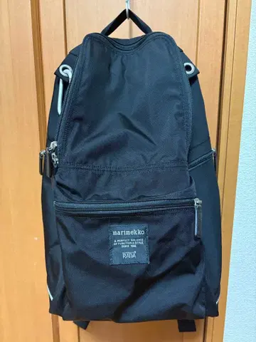 marimekko 블랙 백팩