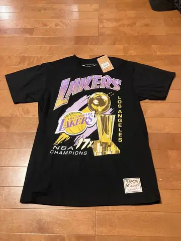 Los Angeles lakers mitchell&ness 티셔츠