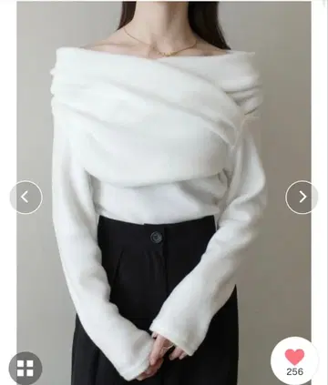 [블랙] Amel 수플레 필드 레이프 디자인 상의