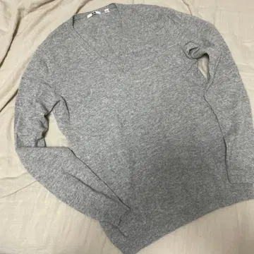 UNIQLO 캐시미어 100% V넥 니트 L 사이즈 그레이