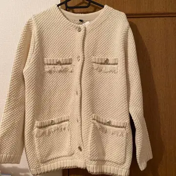 BELLUNA 프린지 니트 아이보리