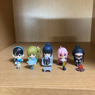 유루캠 캠핑 데스크 가챠가챠