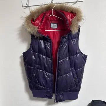 보라색 퍼 달린 다운 베스트 y2k 갸루