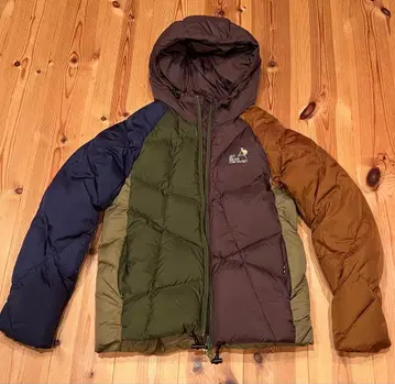 [ go slow caravan ] 후드 부착 다운 자켓 다색 디자인