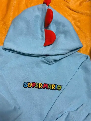 슈퍼 마리오 요시 후드티 스카이블루