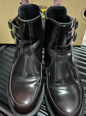 닥터마틴 첼시 부츠 UK6 25cm