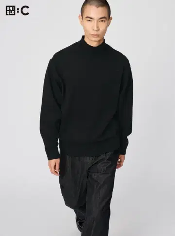 유니클로 c 로우 게이지 하이넥 스웨터