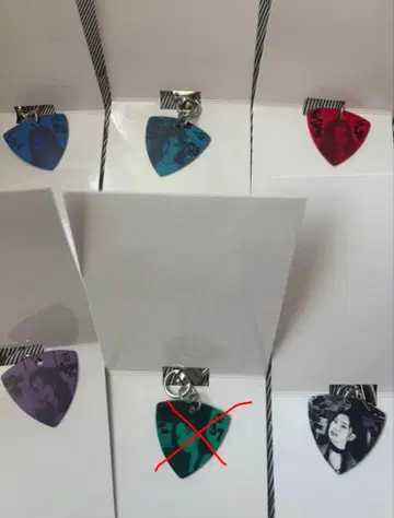 TWICE ENEMY 랜덤 피크 키링 세트