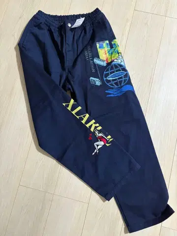 Xlarge 바지