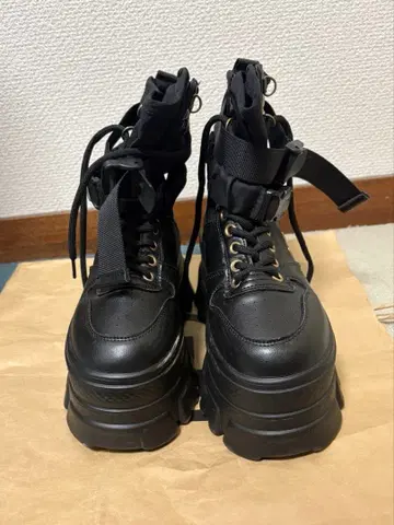 Y2K 통굽 레이스업 숏부츠