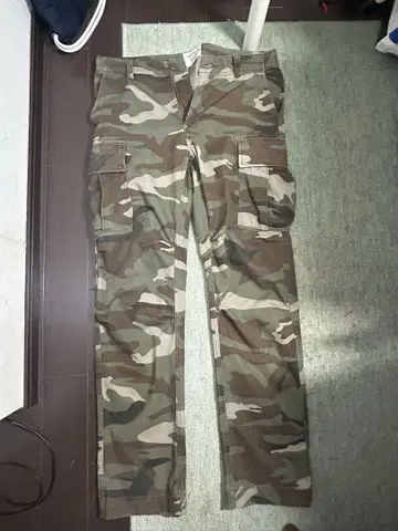 avirex 카모플라쥬 카고 팬츠