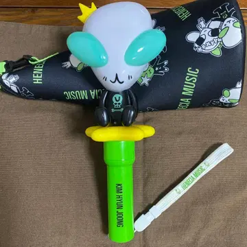 김형준 우주신 응원봉