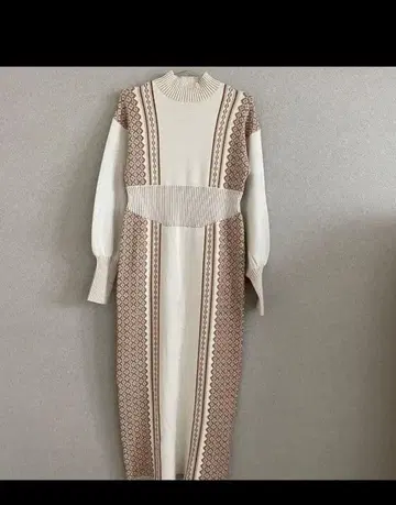 새상품급 eaphi jacquard line 원피스