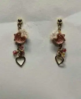 시미즈자카 유리관 핑크 하트 귀걸이