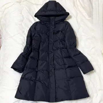 새상품급 UNTITLED 후데트 다운 롱 코트 블랙 2 사이즈