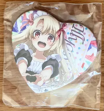 프리즈마 이리야 마치아소비 카페 한정판 하트 캔뱃지 이리야 캔뱃지