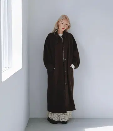 스탠드 칼라 코쿤 롱 코트 KBF