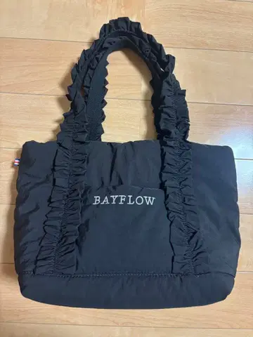 BAYFLOW 프릴 토트백 블랙
