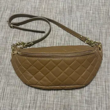 AULENTTI 오우렌티 퀼팅 바디백 숄더백