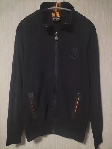 EMPORIOARMANI EA7 엠포리오 아르마니 트레이닝복 저지