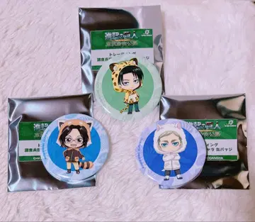 새상품 진격의 거인 리바이 엘빈 한지 토부 동물공원 캔뱃지 3개 세트