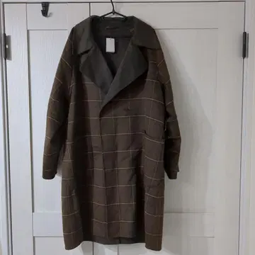 니코앤드 브라운 체크 무늬 코트