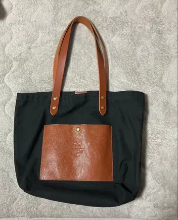 IL BISONTE 토트백 블랙/브라운