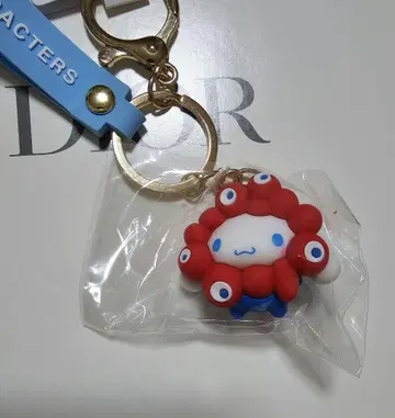 오사카 간사이 만박 산리오 시나모롤 미야쿠미야쿠 키링 EXPO