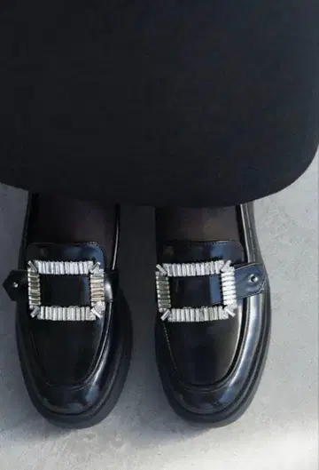 루타론 비쥬 버클 로퍼 24cm