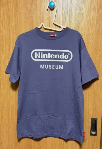 새상품급 Nintendo Museum T-Shirt L 사이즈 그레이