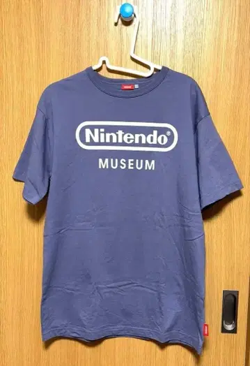 새상품급 Nintendo Museum T-Shirt L 사이즈 그레이