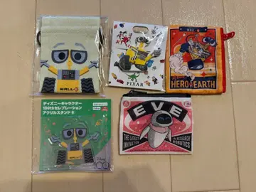 디즈니 픽사 100주년 월리 아크릴 스탠드 파우치