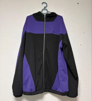 Whinny/호와이니 루즈핏 카리스마 니트 후드티